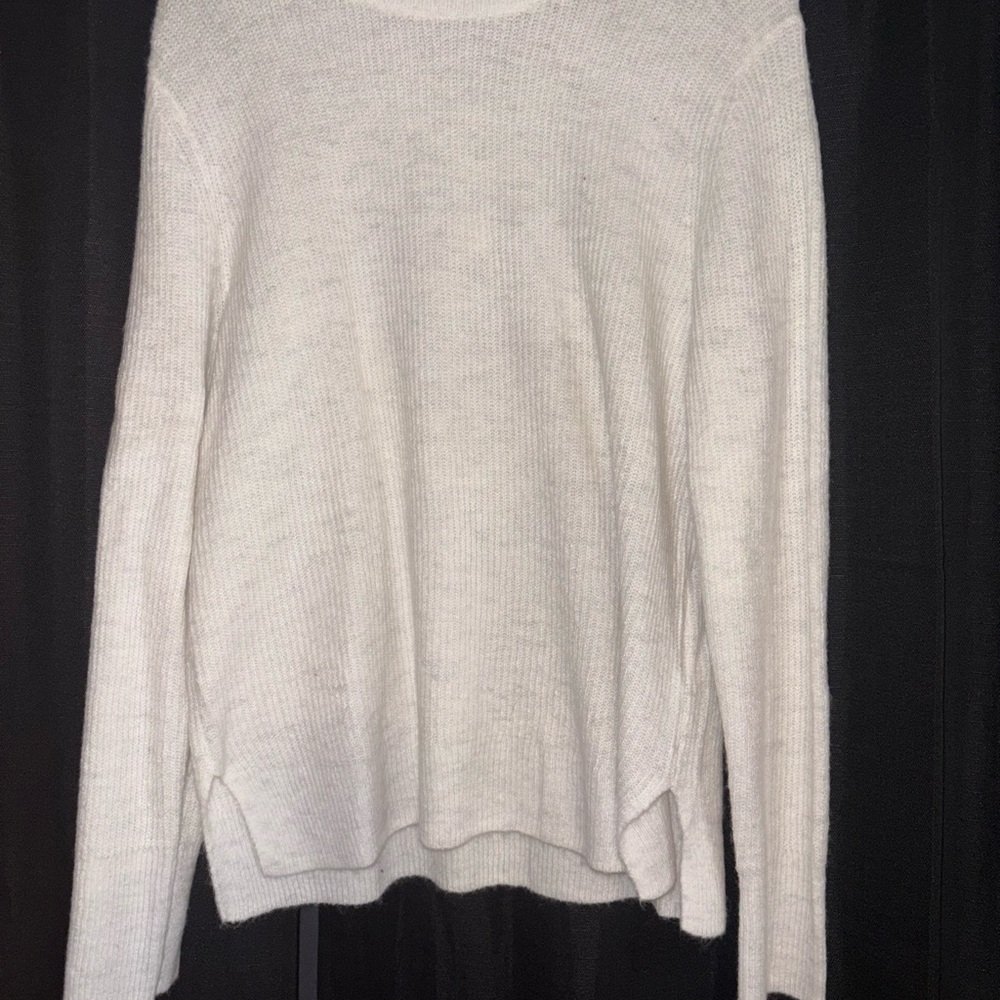Old Navy Women's Soft white Sweater